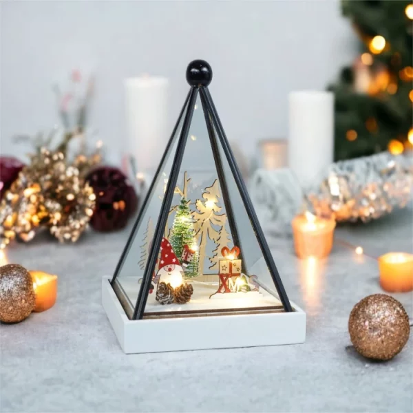 St Helens Home & Garden GH9083 Xmas Haus Triangle Hurricane Glass Gonk Scene Light
