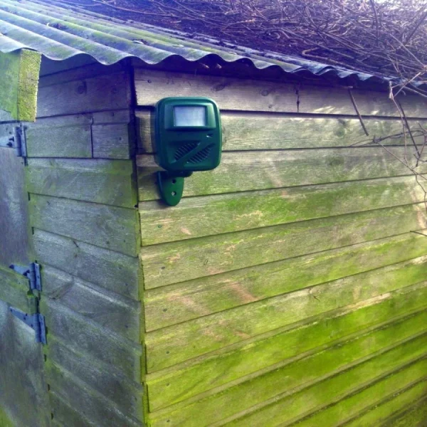 Pest Stop PSOR-UA Outdoor Ultrasonic Pest Repeller